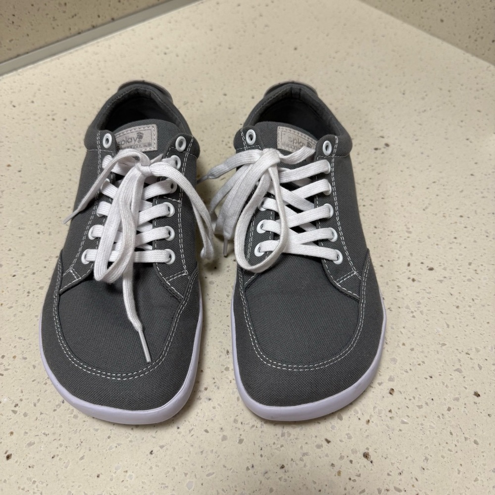 Splay Freestyle Zero-drop Wide Toe-box Canvas Sneaker